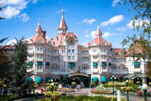 hotel disney